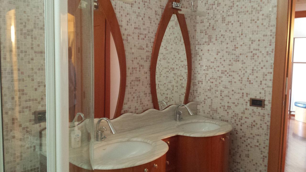 Rosej Bed & Breakfast Путиняно Екстериор снимка